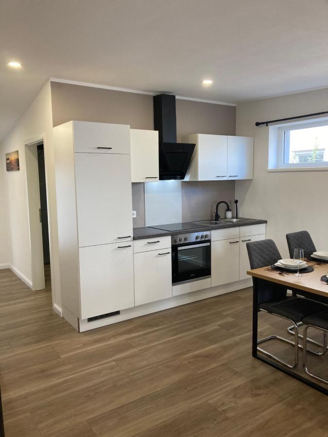 Moderne Ferienwohnung Mit Balkon Herxheim Exteriér fotografie